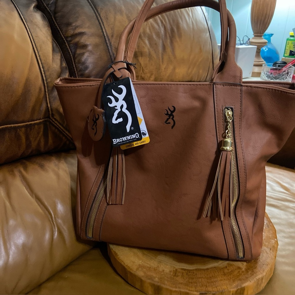 Browning Women’s Concealed Carry Brown Faux Leather Purse Alexandria